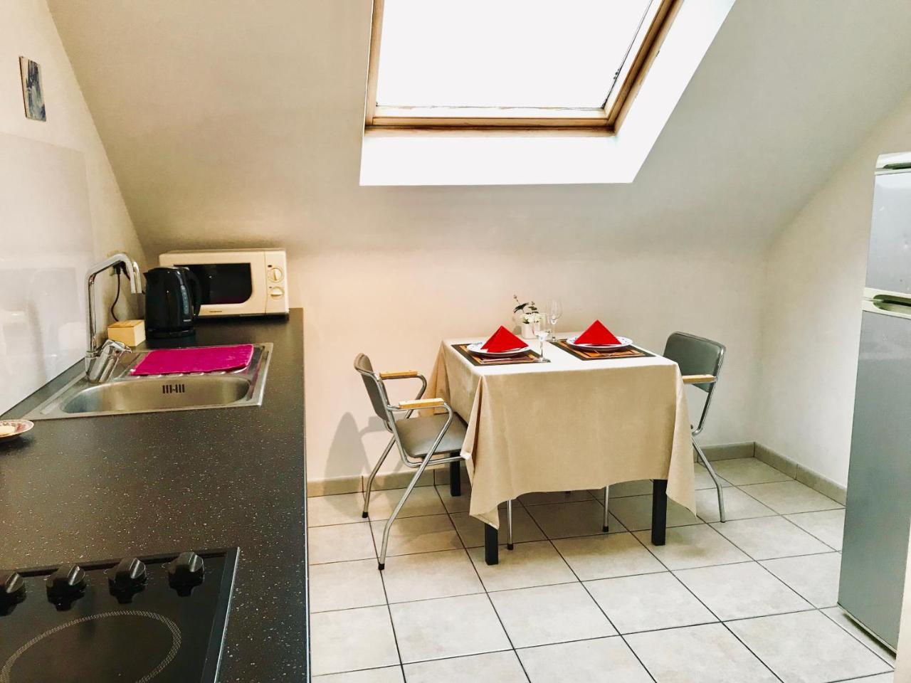 FANTASIA a spacious beautiful apartment&affordable Nossegem Exterior foto